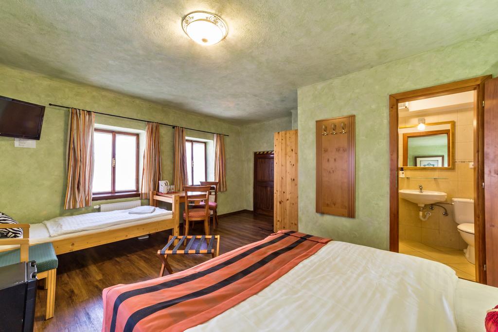 Pension U Hada Český Krumlov Buitenkant foto
